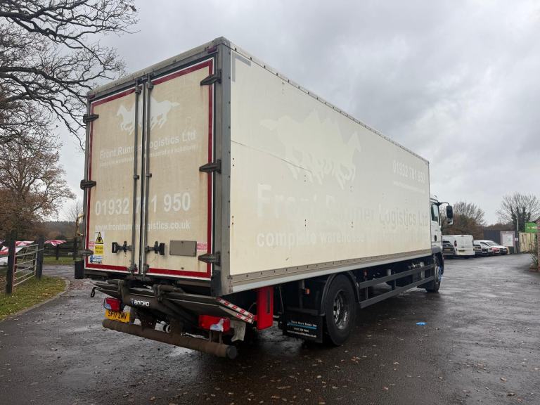 MAN TG-M 18.250, BOX WITH UNDERSLUNG TAILLIFT 