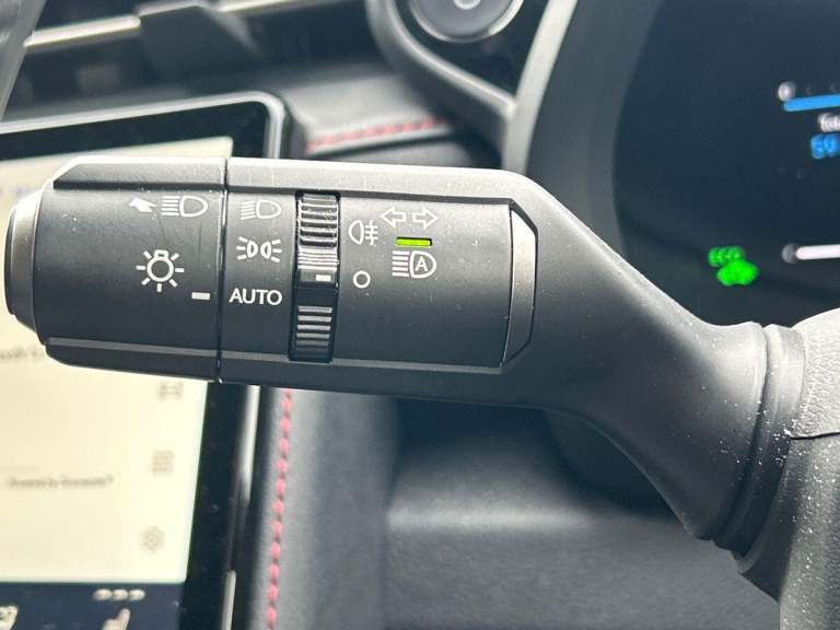 2024 Lexus LBX 1.5 VVT-iE Premium Plus SUV 5dr Petrol Hybrid E-CVT Euro 6 (s/s) (136 ps) SUV PETR...