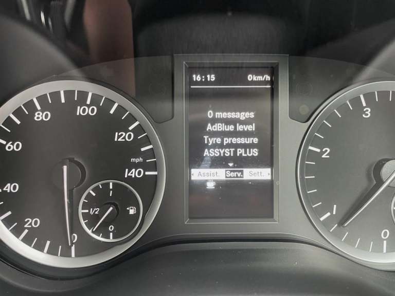 2019 Mercedes-Benz Vito 2.1 114 CDI BlueTEC SELECT Tourer RWD L2 Euro 6 (s/s) 5dr (LWB) Minibus D...