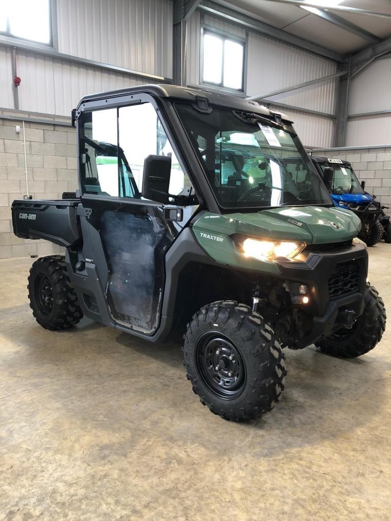 Can-Am Traxter HD9 Base T - WG75CKE