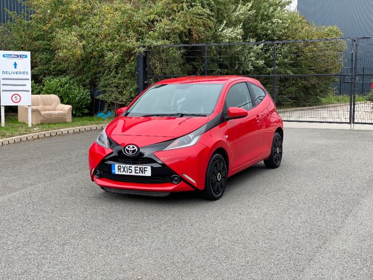 Toyota, AYGO, Hatchback, 2015, Manual, 998 (cc), 3 doors