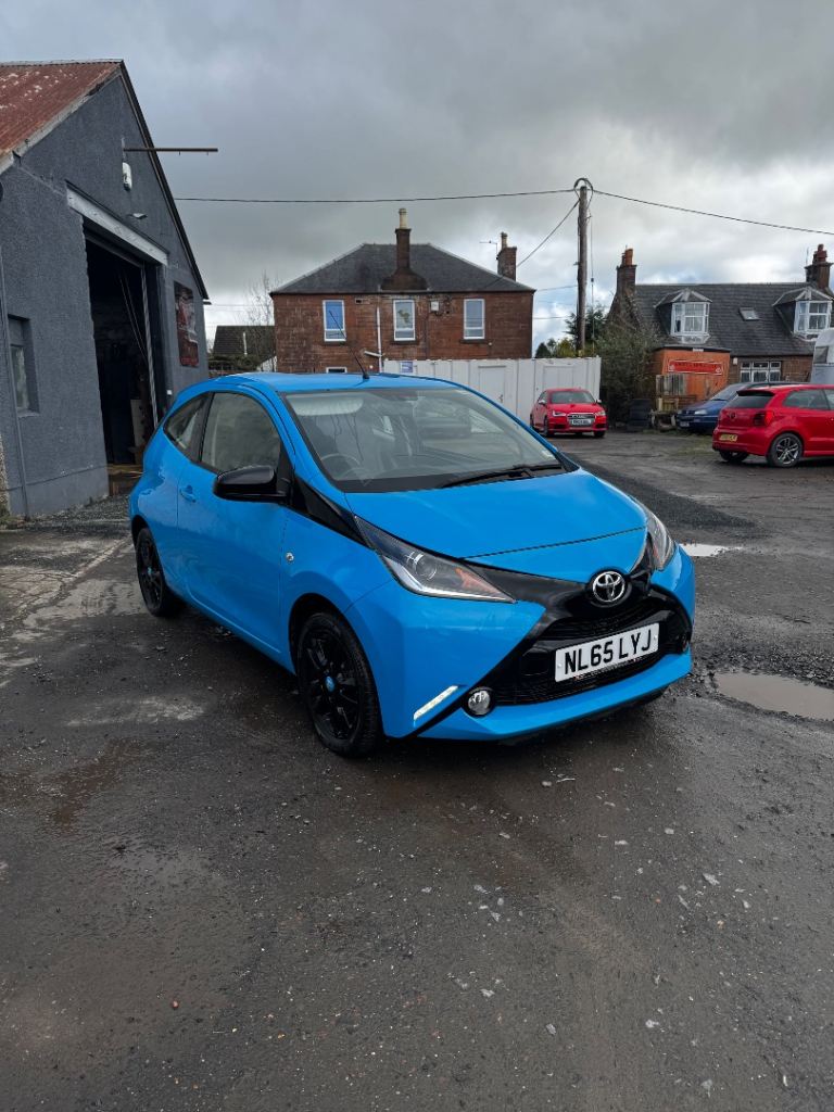 Toyota aygo 2015 
