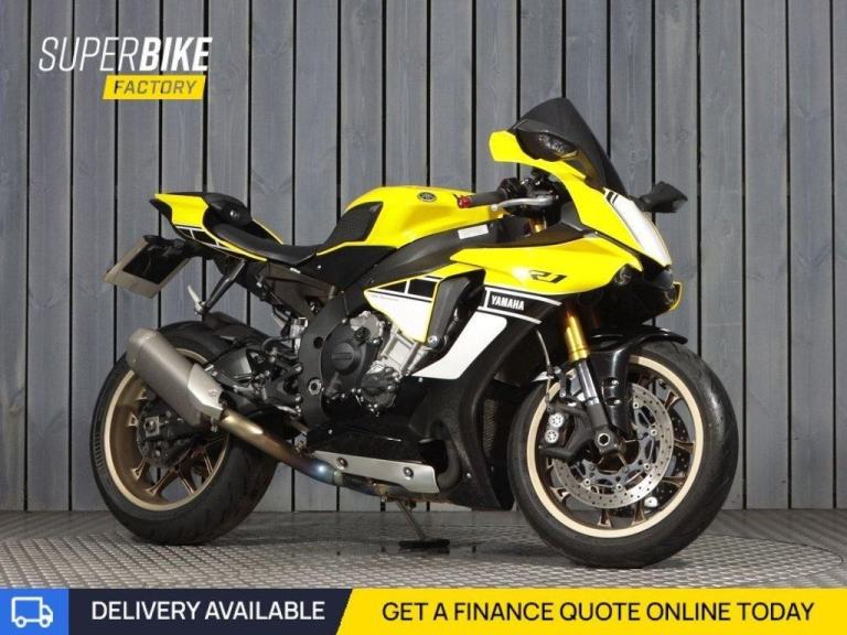 2016 16 YAMAHA R1
