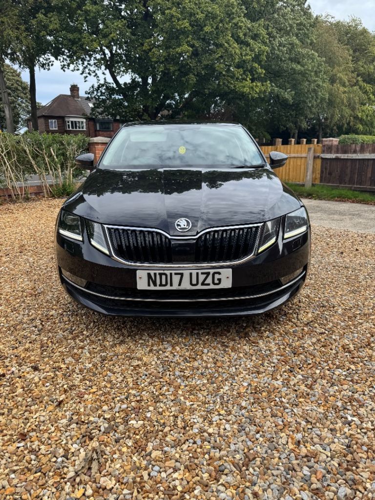 Skoda, OCTAVIA, Hatchback, 2017, Semi-Auto, 1968 (cc), 5 doors