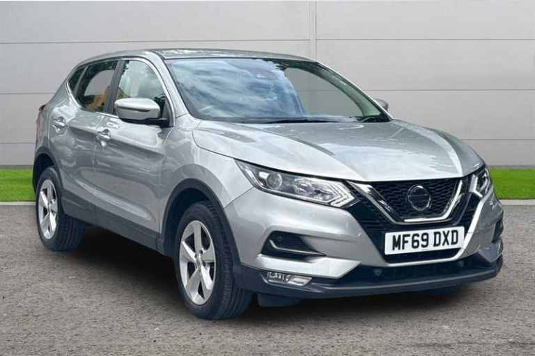 Nissan Qashqai 1.3 DIG-T ACENTA PREMIUM 5DR Hatchback Petrol Manual