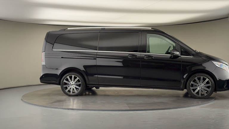 2025 Mercedes-Benz V-Class 2.0 V220d Premium MPV 5dr Diesel G-Tronic+ Euro 6 (s/s) (8 Seat, Extra...