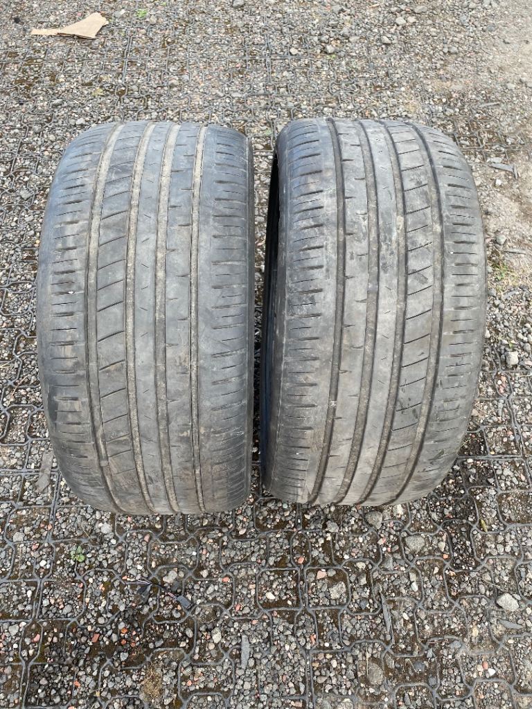 255 35 19 96W Tyres Potentem UHP