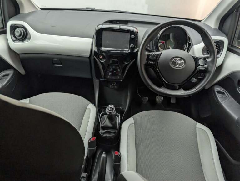 2018 Toyota AYGO 1.0 VVT-i x-press Hatchback 5dr Petrol Manual Euro 6 (68 ps) - REVERSE CAM  HATC...