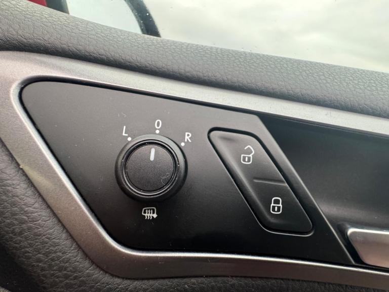 2015 Volkswagen Golf 1.2 TSI BlueMotion Tech S Euro 5 (s/s) 3dr HATCHBACK Petrol Manual