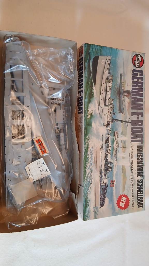 Airfix 1/72 German E-Boat (Kriegsmarine Schnellboot) is a classic model kit