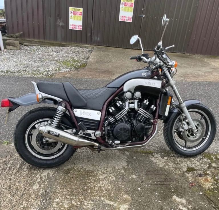 Yamaha vmax 1200