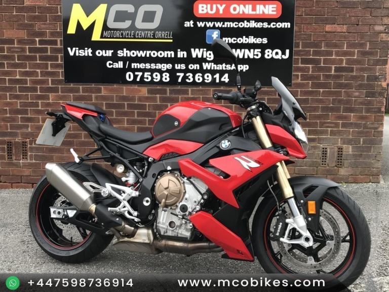 BMW S1000R Sport 22reg 2964miles FSH Immaculate condition