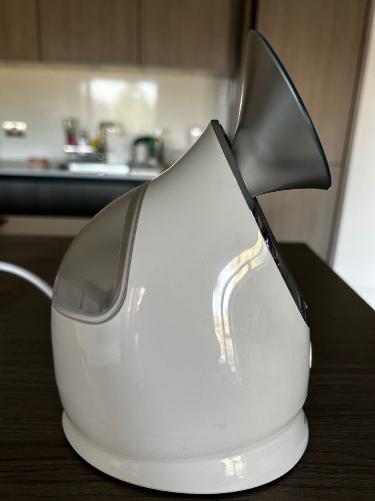 Aroma Ionic Hot Steamer