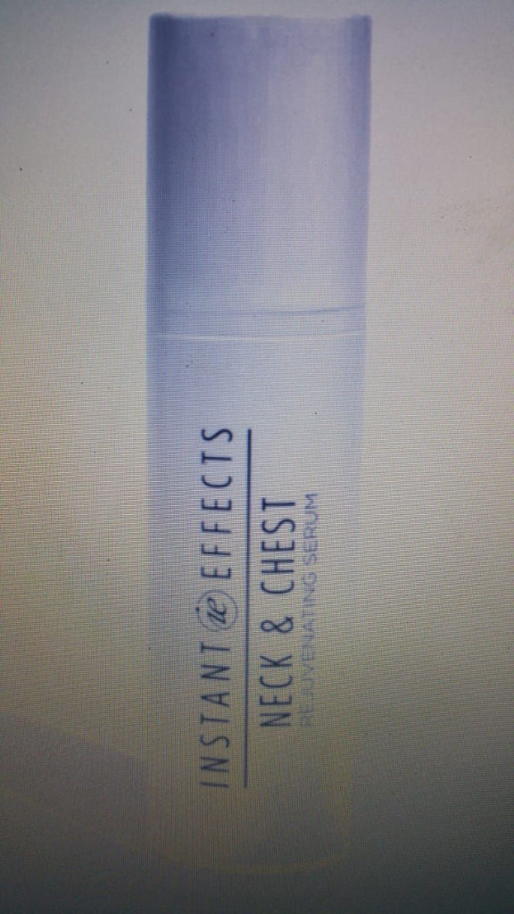 Brand new in box instant neck & chest rejuvenating serum save £9