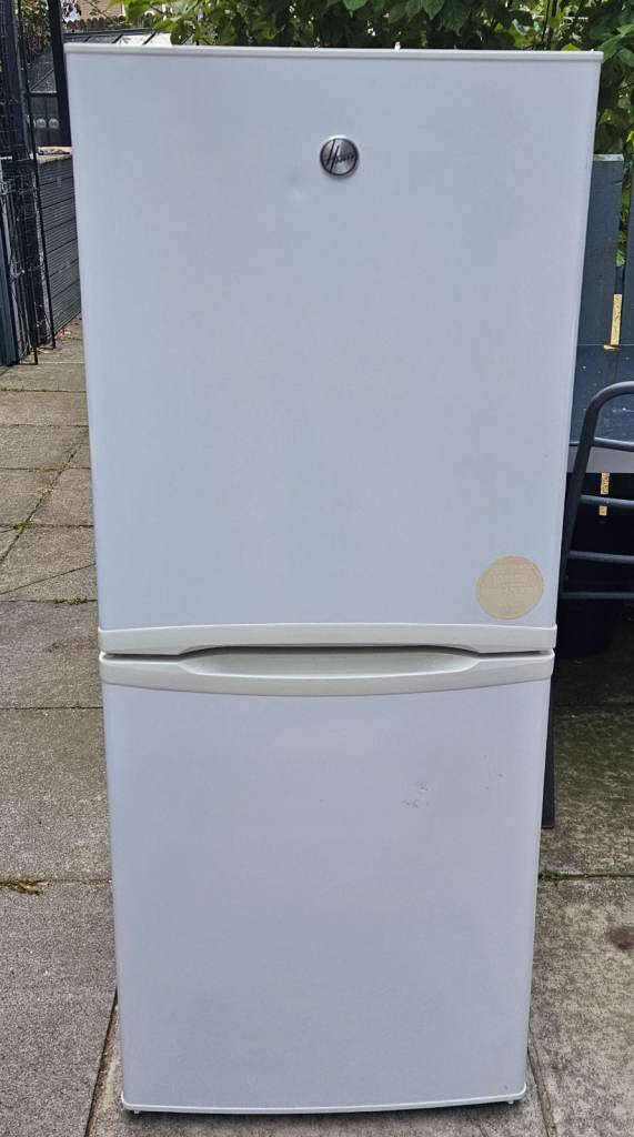 Hoover Fridge freezer 