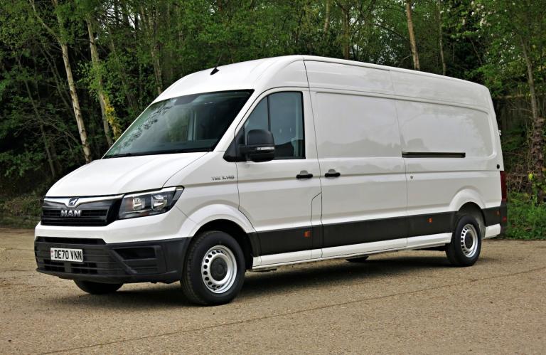 MAN TGE 140HP CRAFTER TREDLINE SPEC EUR0 6 3140D White Manual Diesel 2020