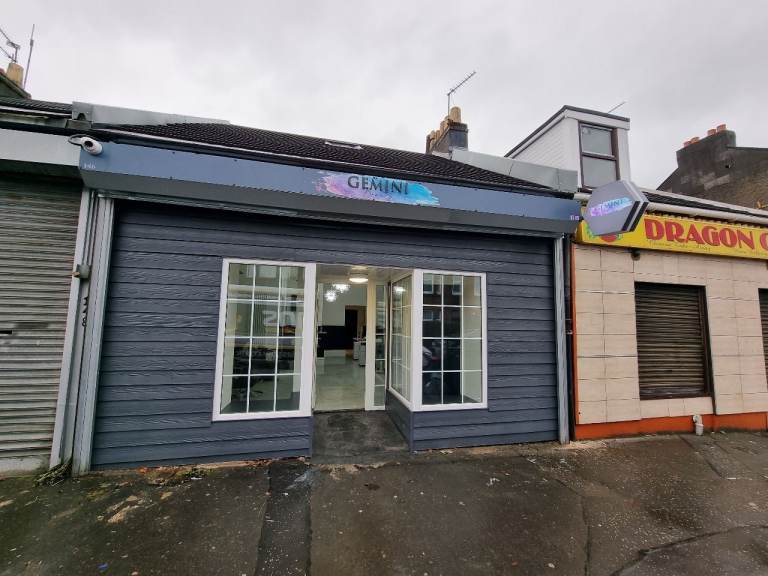 Salon Positions to Rent