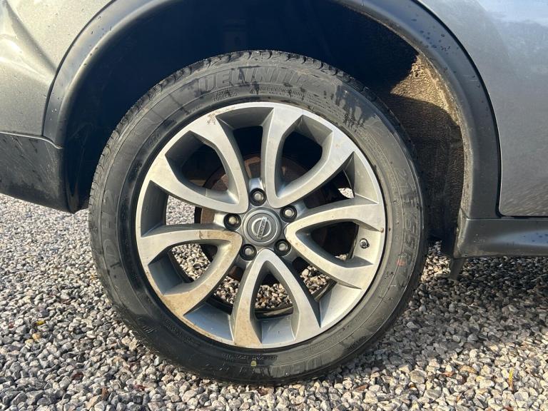 2016 Nissan Juke 1.6 Tekna XTRON Euro 6 5dr HATCHBACK Petrol Automatic