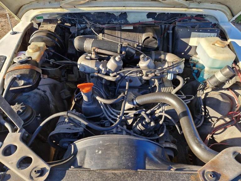 1990 Land Rover Defender 110 3.5 County Station Wagon Petrol Manual (134 bhp) V8 3500cc SUV Petro...