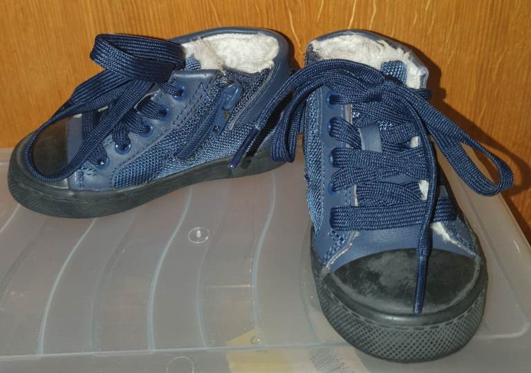 CLARKS Boys City Peak T Navy Casual Leather Hi-Top Trainers Boots Shoes 5 G Fit