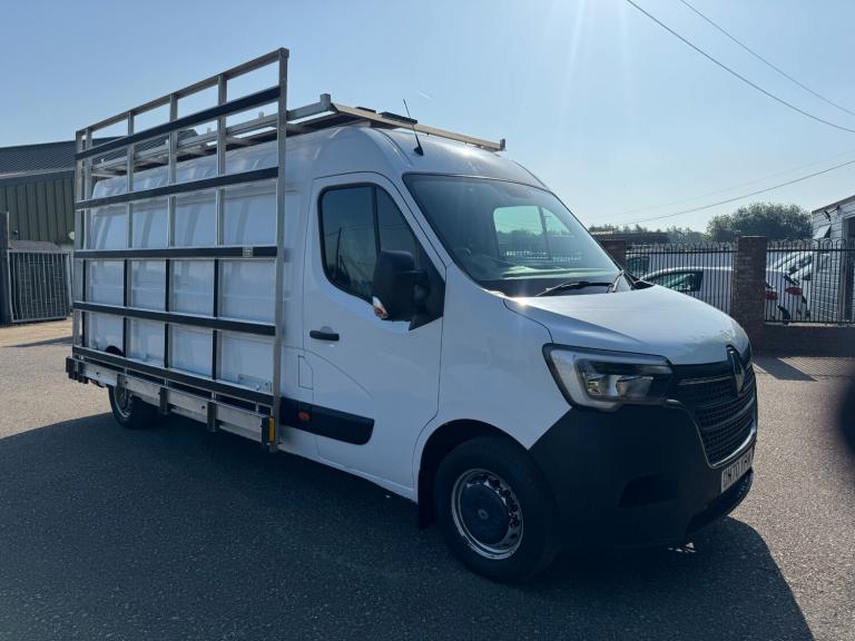 2020 Renault Master LM35dCi 135 Business Medium Roof Van LWB FRAIL GLAZING VAN 2 OWNERS PANEL VAN...