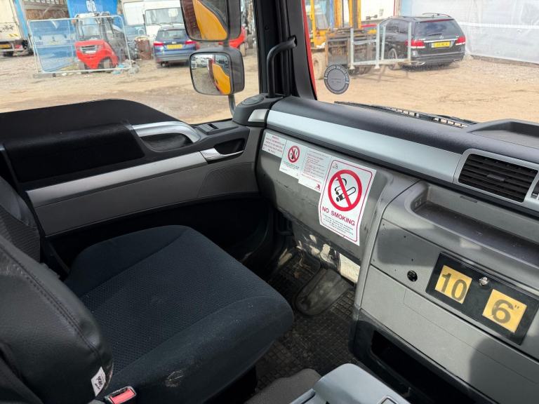 MAN TGL 8.180 2016 7.5 ton 20ft drop side flat bed EURO 6 auto air con