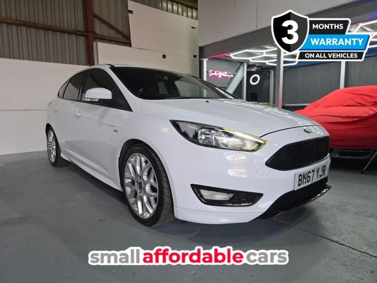 2017 Ford Focus 1.0T EcoBoost ST-Line Euro 6 (s/s) 5dr HATCHBACK Petrol Manual