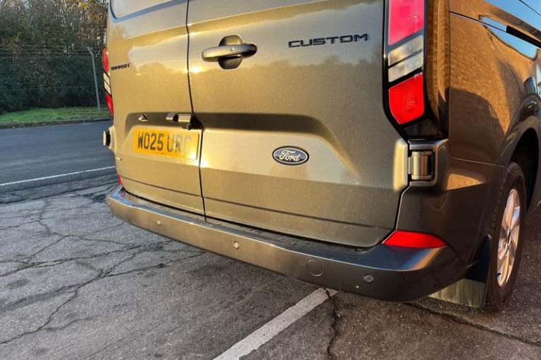 2025 Ford Transit Custom 320 Limited AUTO L2 LWB Double Cab In Van FWD 2.5 PHEV 232ps Low Roof Au...
