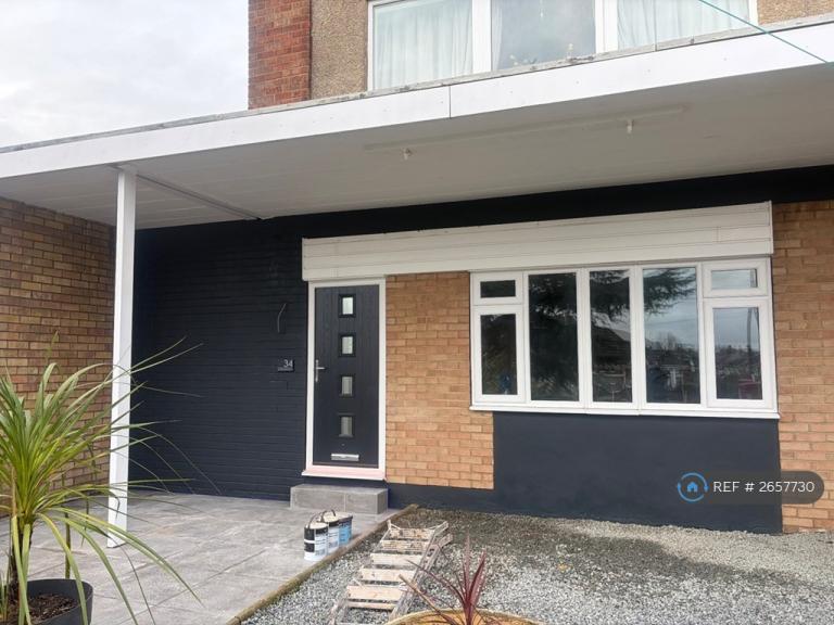 3 bedroom flat in Garforth, Leeds, LS25 (3 bed) (#2657730)