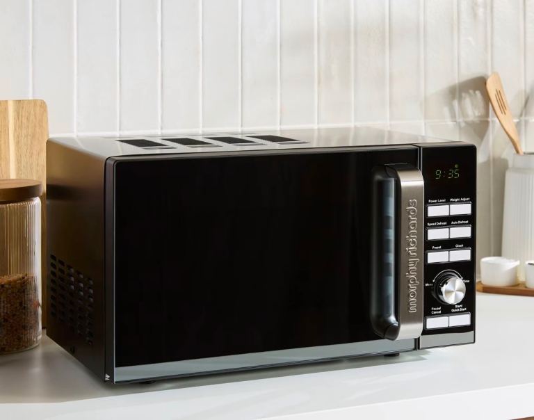 Microwave brand new packed 