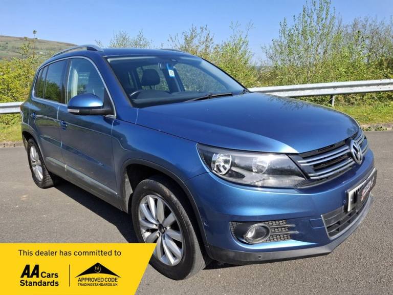 2015 Volkswagen Tiguan 2.0 TDI BlueMotion Tech Match SUV 5dr Diesel Manual 4WD Euro 5 (s/s) (140 ...