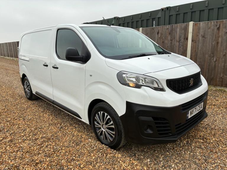 2022 Peugeot Expert 1000 1.5 BlueHDi 100 Professional Premium Van PANEL VAN DIESEL Manual