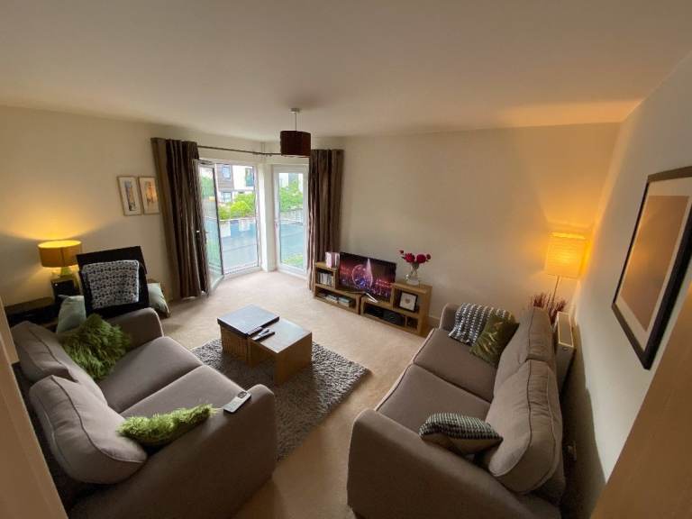 2 Bedroom Flat in Maybury