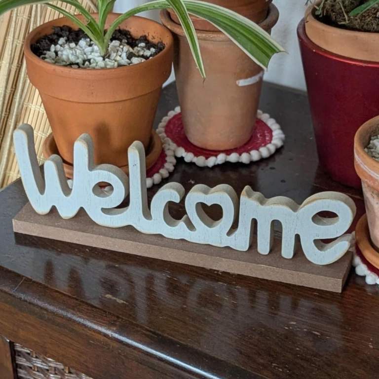 Wooden welcome sign with heart detail #welcome #heart #home  
