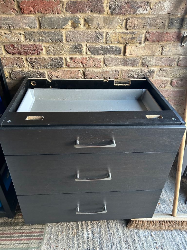 Used kitchen cabinets 