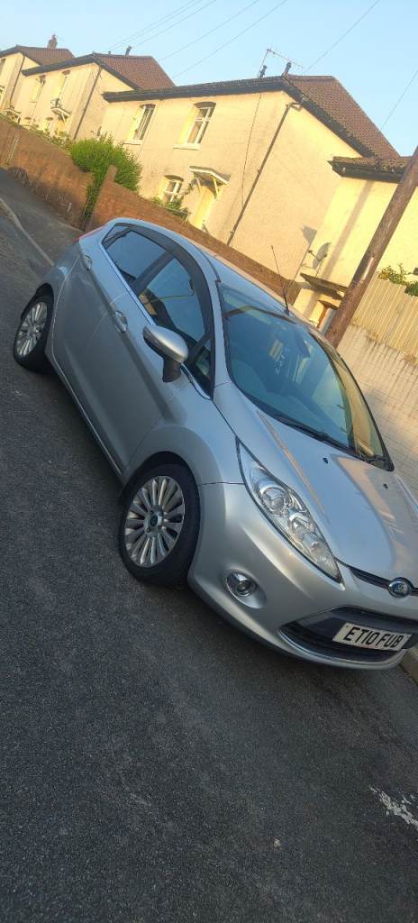 Ford, FIESTA, Titanium Hatchback, 2010, Manual, 1560 (cc), 5 doors