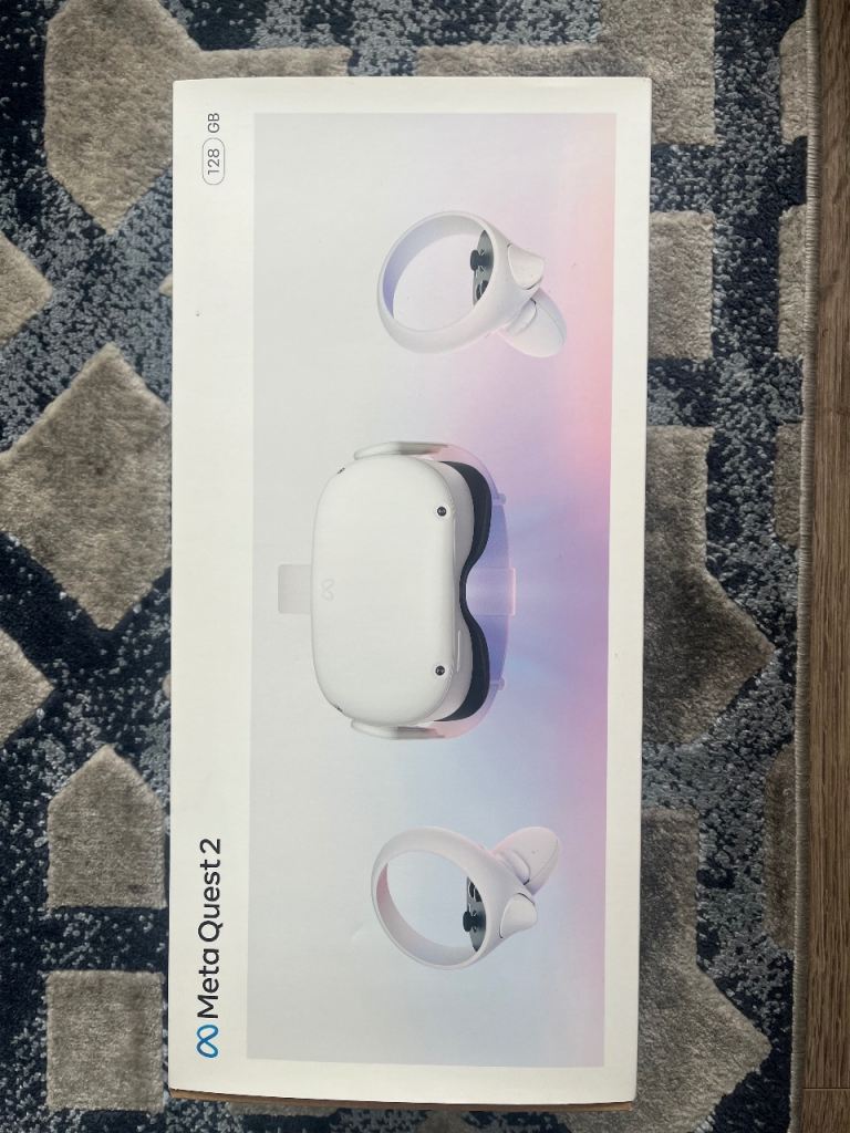 Meta Quest 2 128gb with controllers charger and box