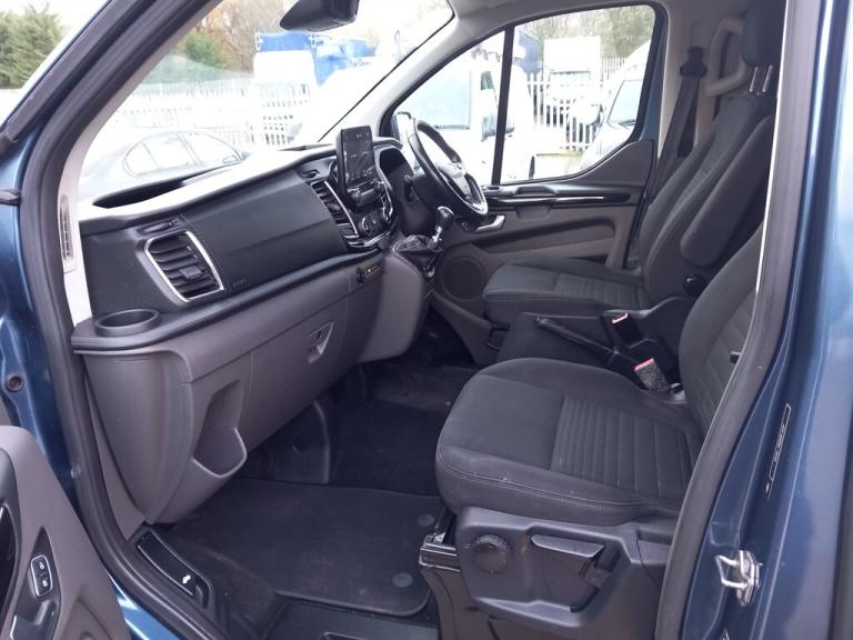 2021 Ford Transit Custom 300 LIMITED DCIV CREW CAB Crew Van Diesel Manual