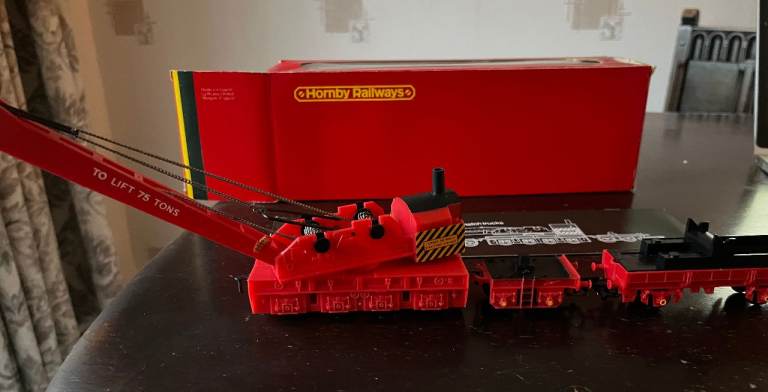 Hornby Railways - Operating Breakdown Crane (R739)