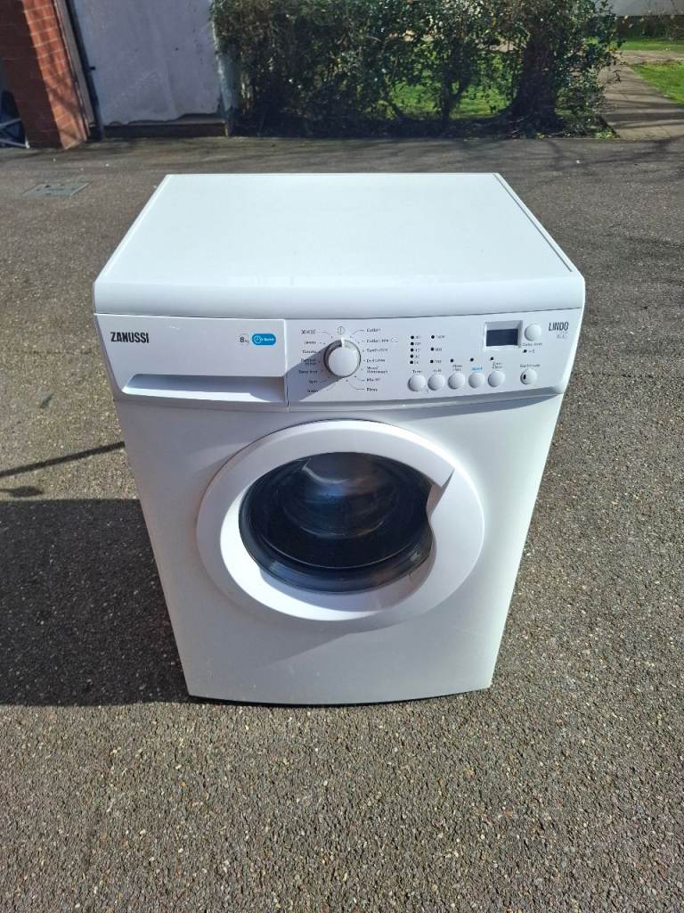 8kg 1400 spin Zanussi washing machine 