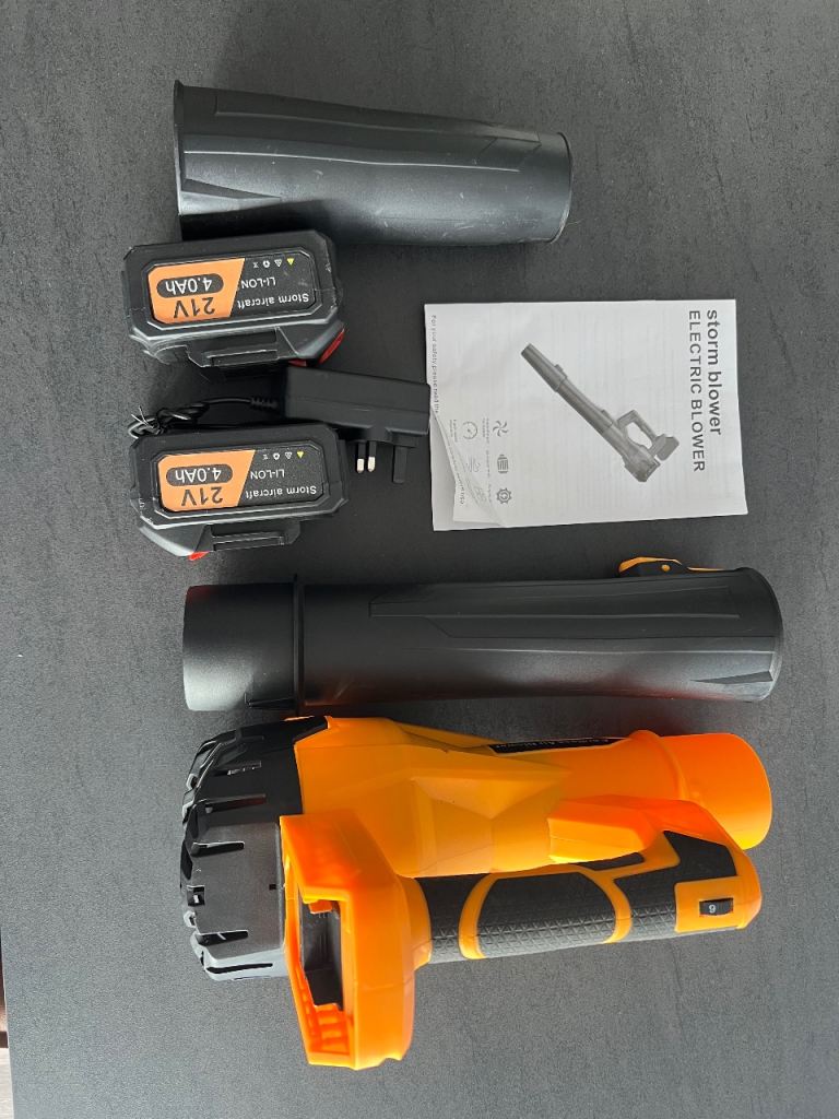 Cordless Leaf Blower with Two 4ah Batteries and Charger