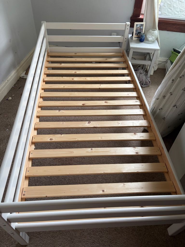 GONE Single Bed Frame with Slats – White Wood, Good Condition