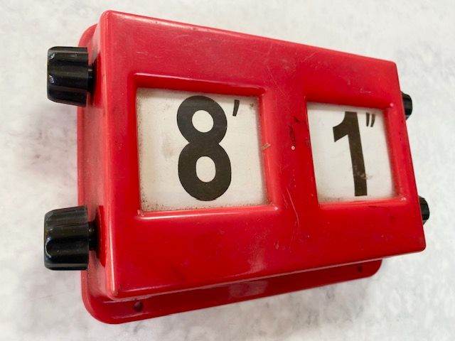 VINTAGE RED PLASTIC COMMERCIAL VEHICLE HIGHT INDICATOR, IMPERIAL, HGV, GARAGE, RETRO