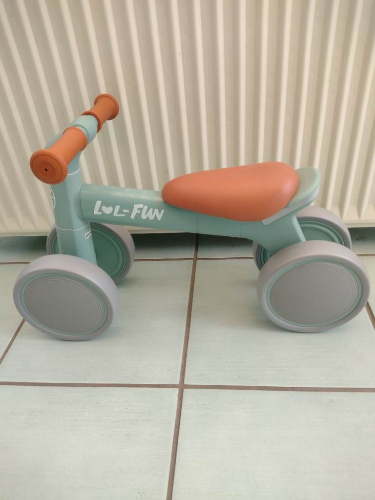 Literally as New! LOL LUV. Toddler Wooden 4 Wheel Trike. Age 1-2 years.