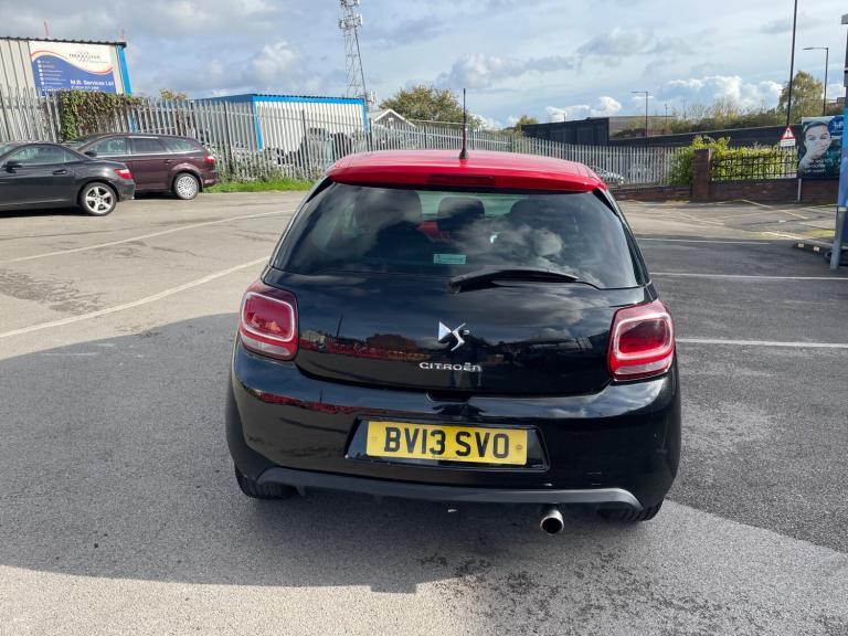 2013 Citroen DS3 1.6 e-HDi Airdream DStyle Red 3dr HATCHBACK Diesel Manual