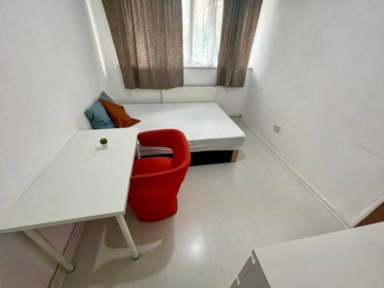 🌺Lovely Room Near Canary Wharf – Westferry | All Bills Incl!!
