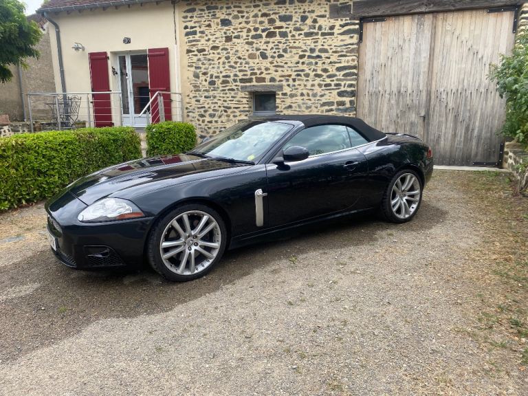 Jaguar XKR supercharger 