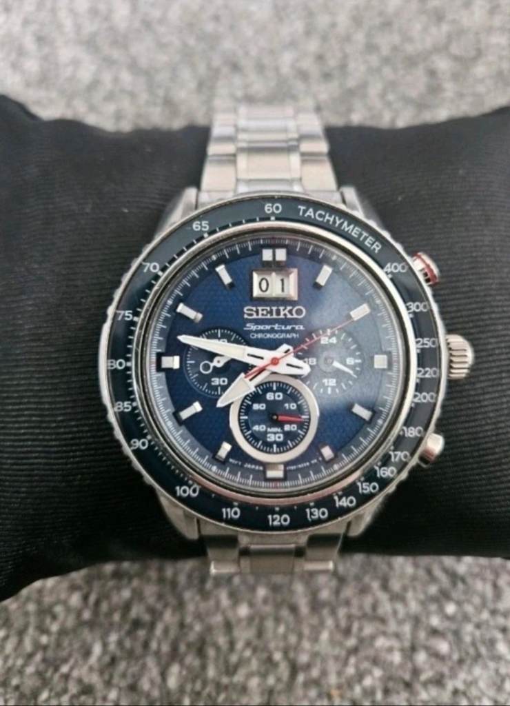 SEIKO Sportura sapphire crystal offer now