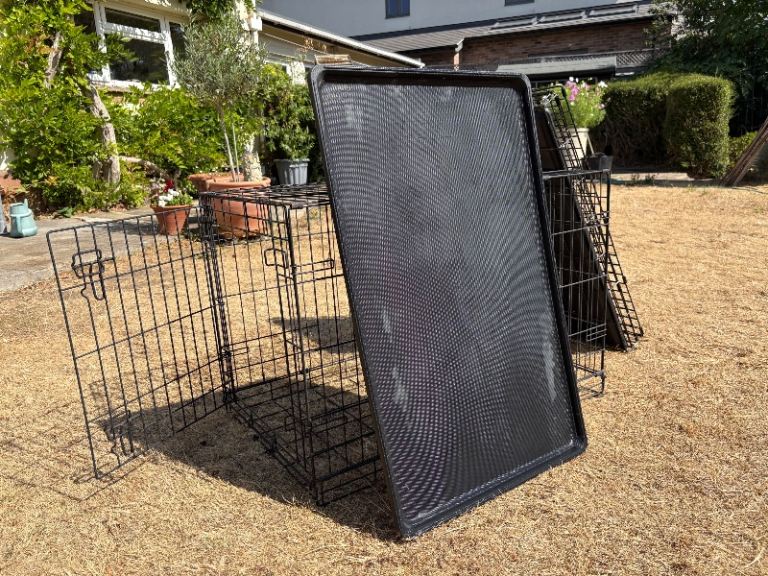 Folding dog crates x 2 