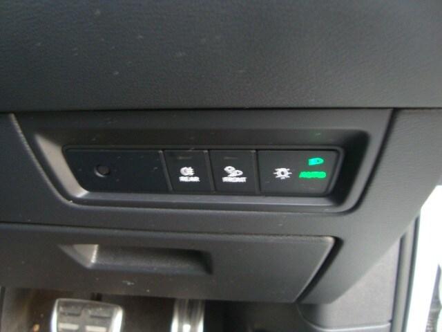 2019 Volkswagen Touareg 3.0 V6 TDI 4Motion R-Line Tech 5dr Tip Auto ESTATE Diesel Automatic